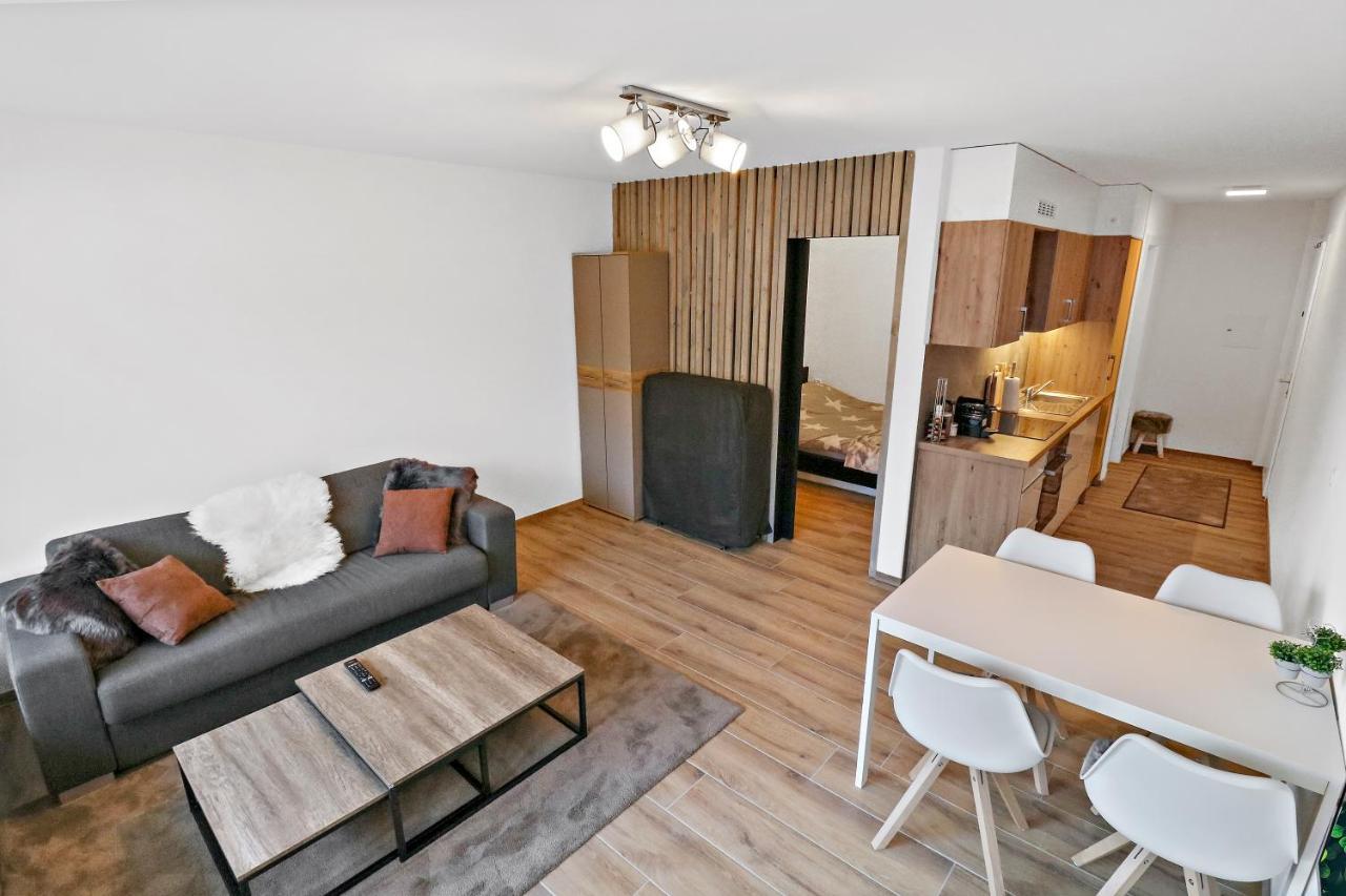 Appartement Cosy Et Renove Au Coeur De La Station Crans-Montana Kültér fotó