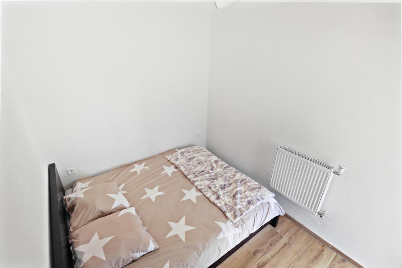 Appartement Cosy Et Renove Au Coeur De La Station Crans-Montana Kültér fotó